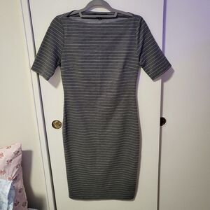 Lulus Grey Striped Boat Neck Shift Dress - M